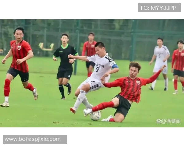 中国U17男足新星崛起 展现未来足球潜力与技术实力
